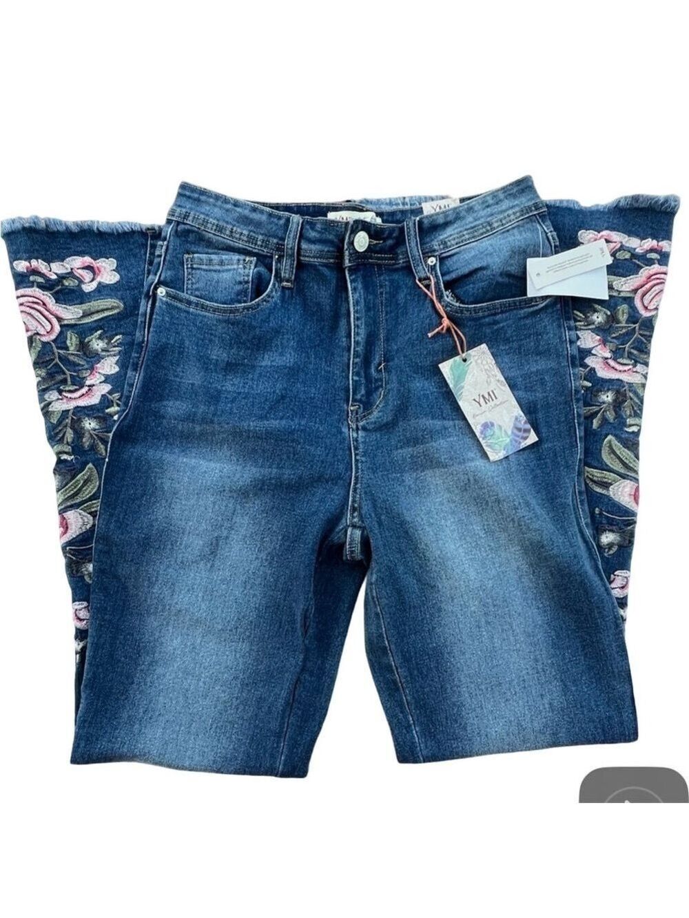 NWT $56 YMI Gigi Fit Embroidered Flare Jeans – Size 13/31